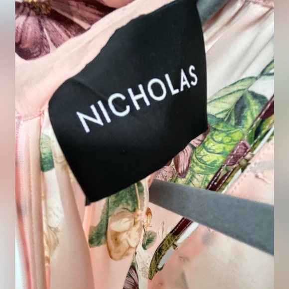 NW/oT Nicholas silk romper. Flower pattern. - Picture 4 of 6